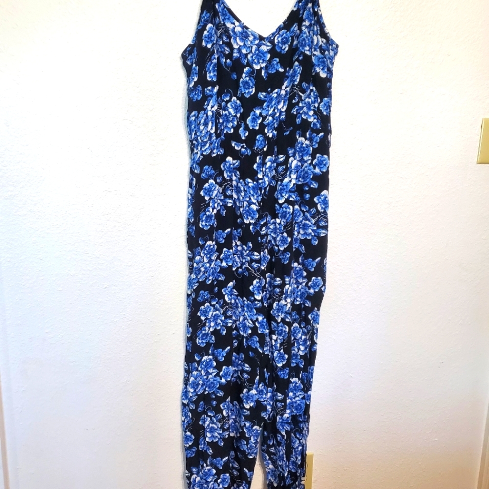 Floral romper size 16